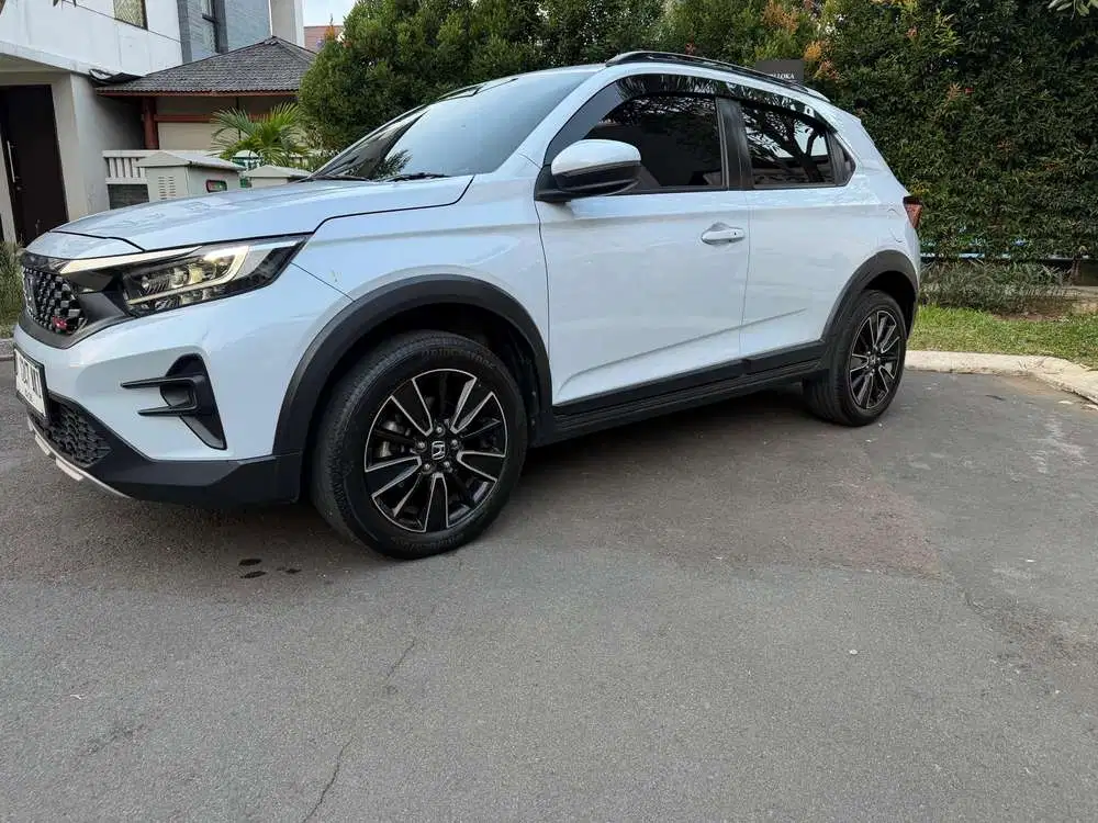 Honda WR-V 2023 Bensin