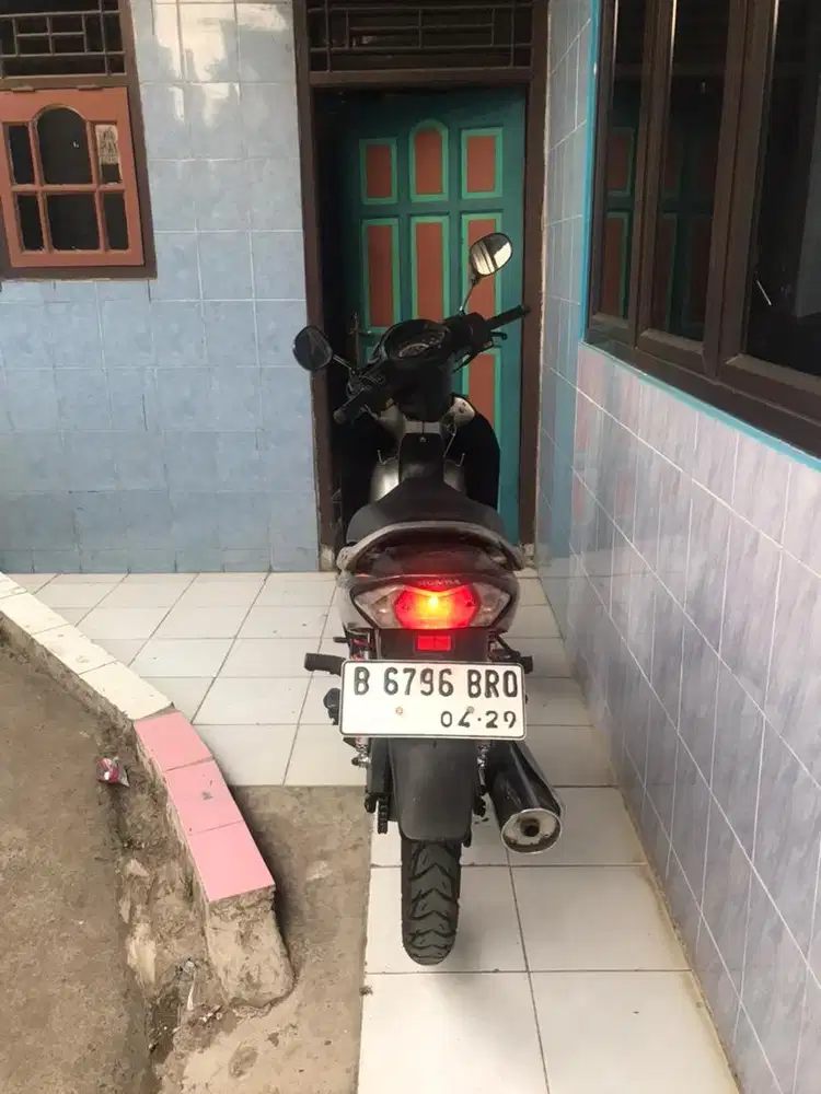 Honda karisma 2004