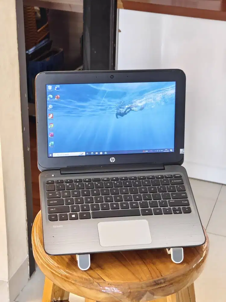 HP Stream 11 Pro Celeron N3050 Laptop Mini Bergaransi 1 Bulan