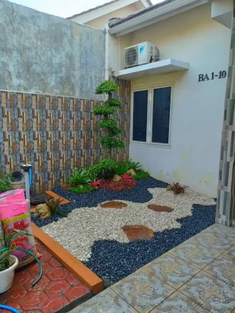 Jasa pembuatan taman rumah minimalis