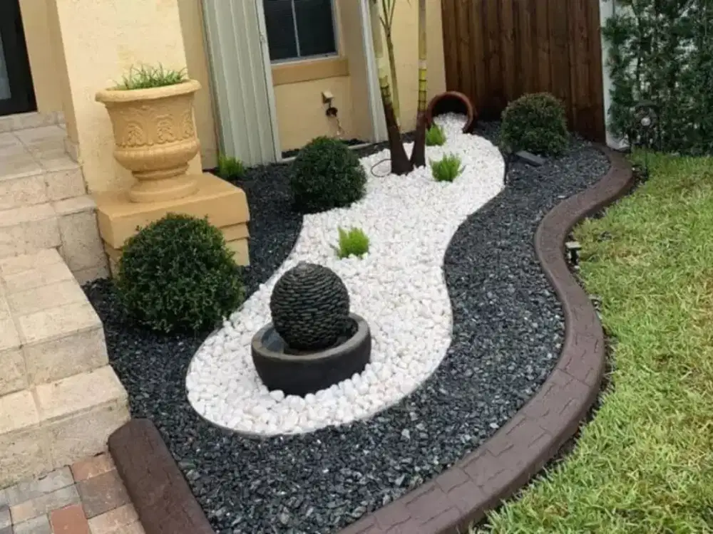 Pembuatan taman rumah minimalis