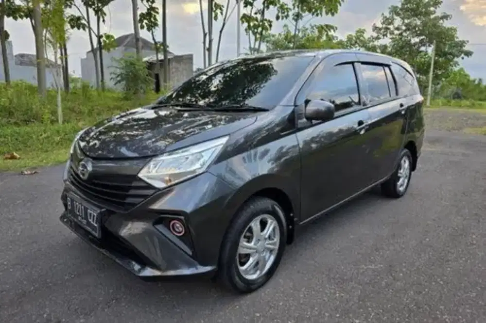 DAIHATSU SIGRA 1.2 R DLX AT 2022