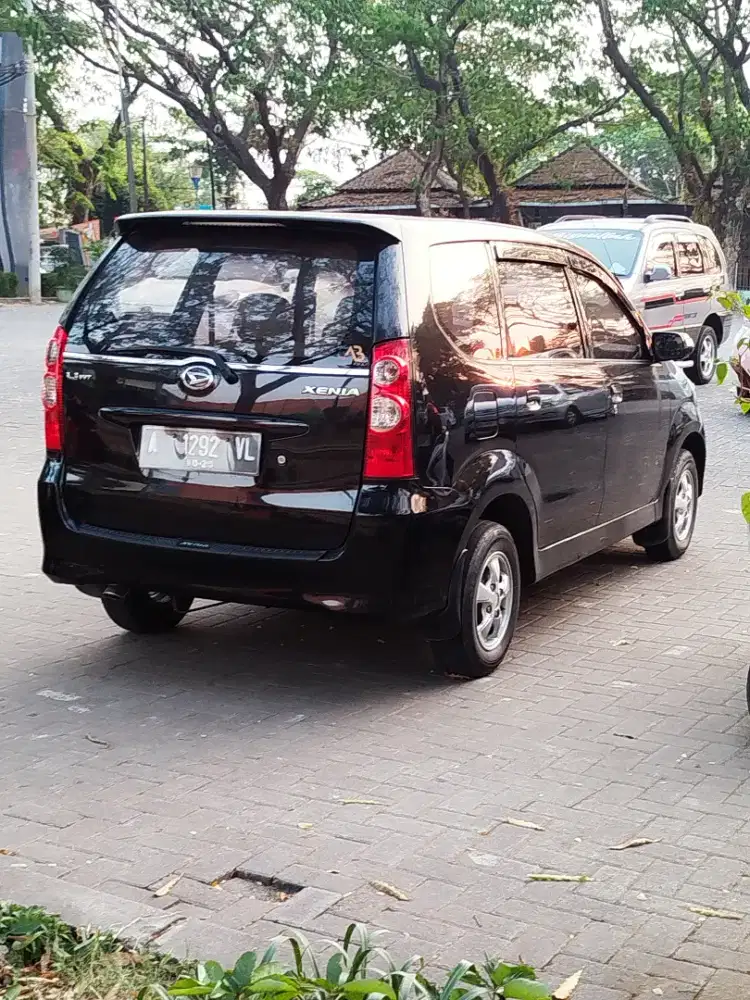 Daihatsu Xenia Li 1.0 VVT-i Manual tahun 2007