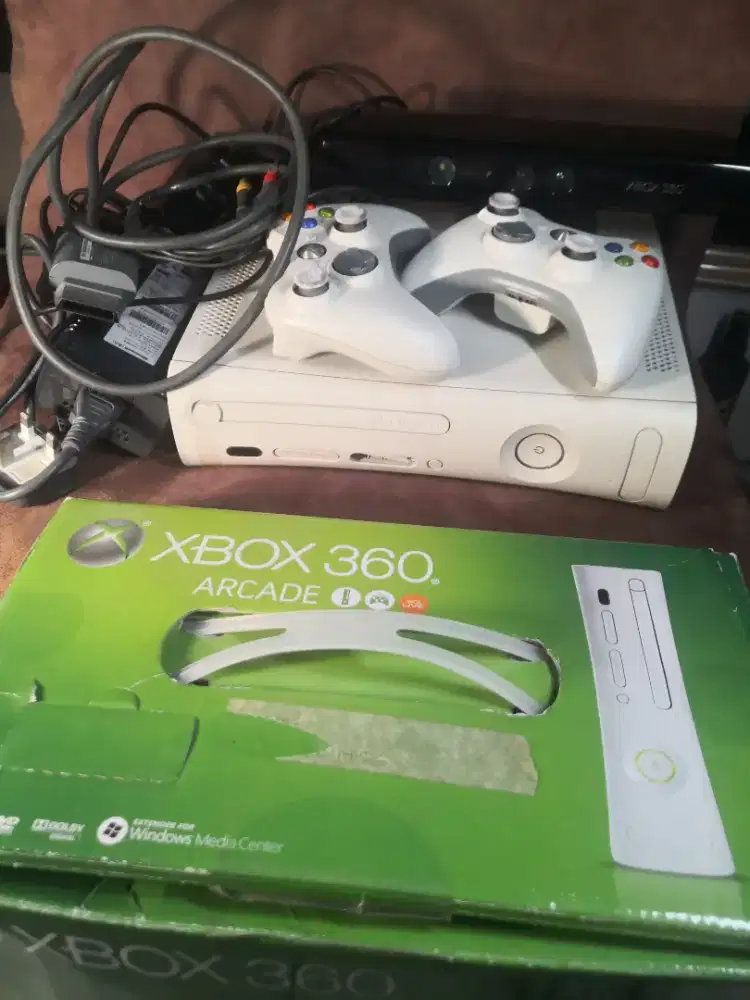Xbox 360 live arcade dan kinect kondisi minus