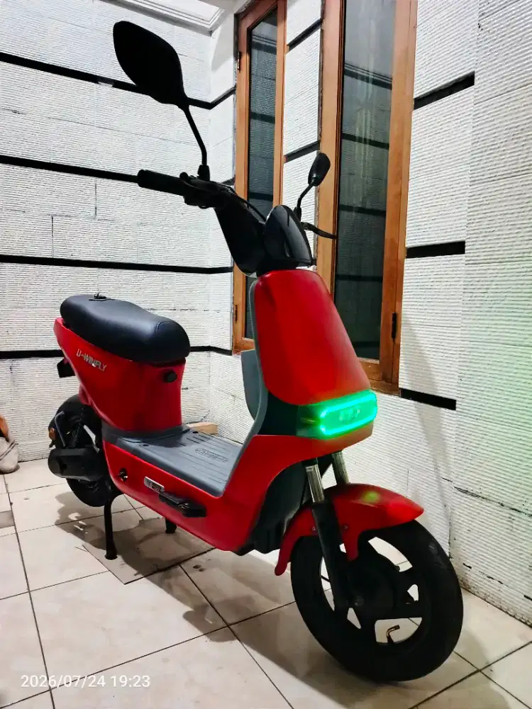 Sepeda Listrik Uwinfly D8S Mulus Like New