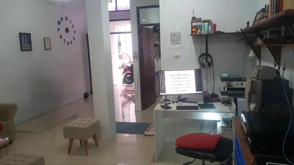 Rumah minimalis siap huni di komplek Cisaranteun Arcamanik Bandung