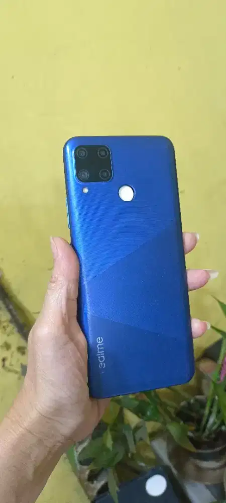 Hp casan : realme c15 4/64 6000 mah murah
