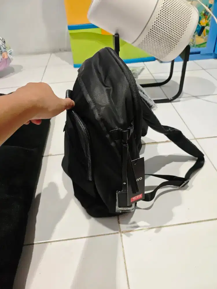 Backpack tumi hitam