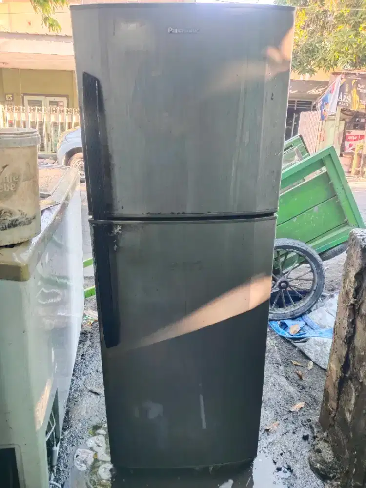 Kulkas panasonic 1pintu normal dingin beku
