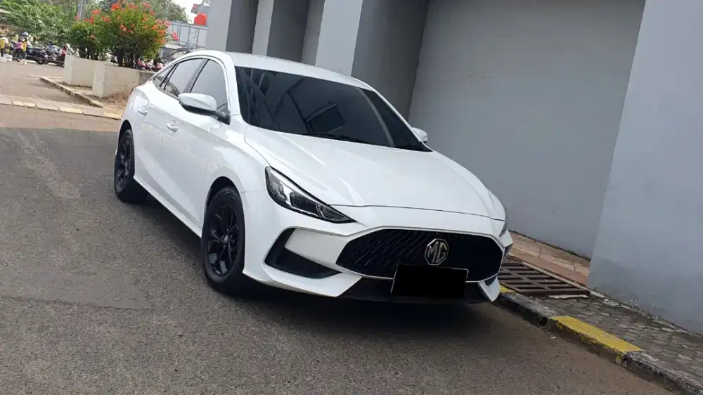 Km 5 ribu mg 5 gt standar active 2024 pakai 2025 putih