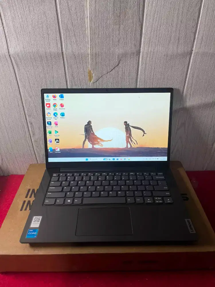 Laptop ideaped v14 g3 intel core generasi 12