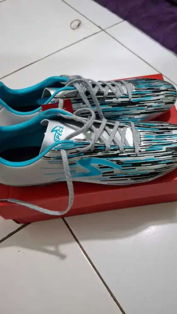 Sepatu Bola Specs Accelerator Lightspeed Reborn