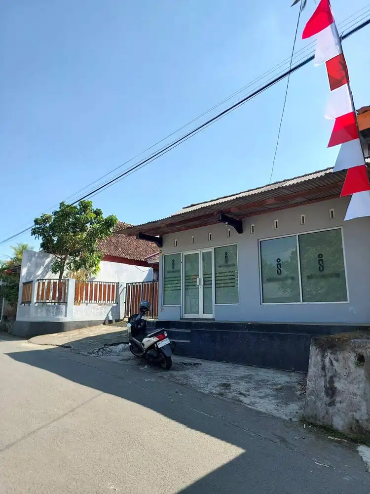 Rumah Halaman Luas Hanya 200 meter dari Jalan Palagan Km.15
