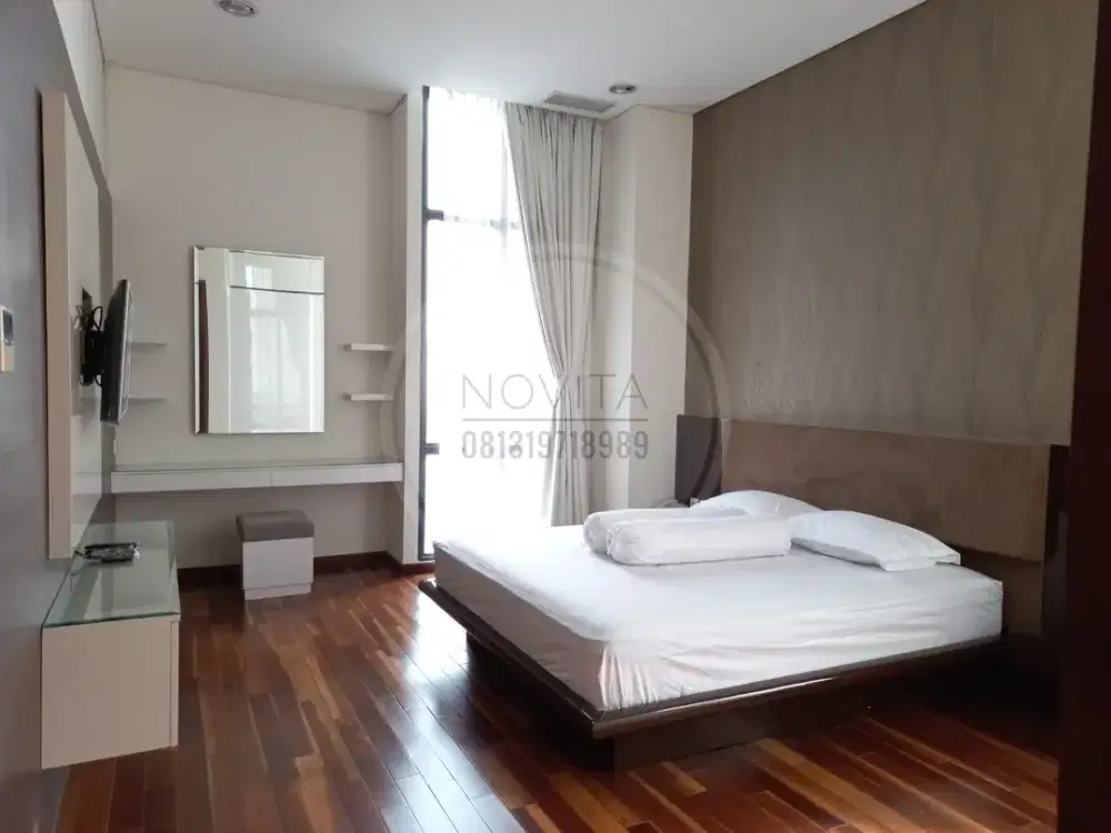 Disewakan Apartemen Senopati Penthouse Jakarta Selatan – 2 BR + 1 Fully Furnished