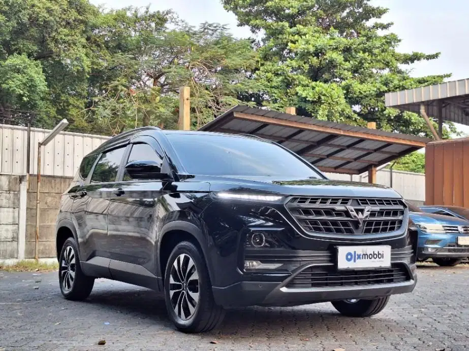 KM LOW PAJAK HIDUP WULING ALMAZ 1.5 EXCLUSIVE 5-SEATER BENSIN-AT