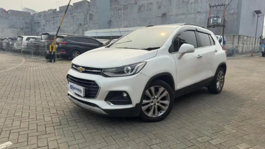 DP RENDAH Chevrolet Trax 1.4 Premier Bensin-AT 2019 SIC