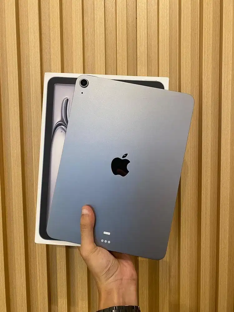 Ipad Air M4 256gb Ibox Garansi on Open box Cc 1