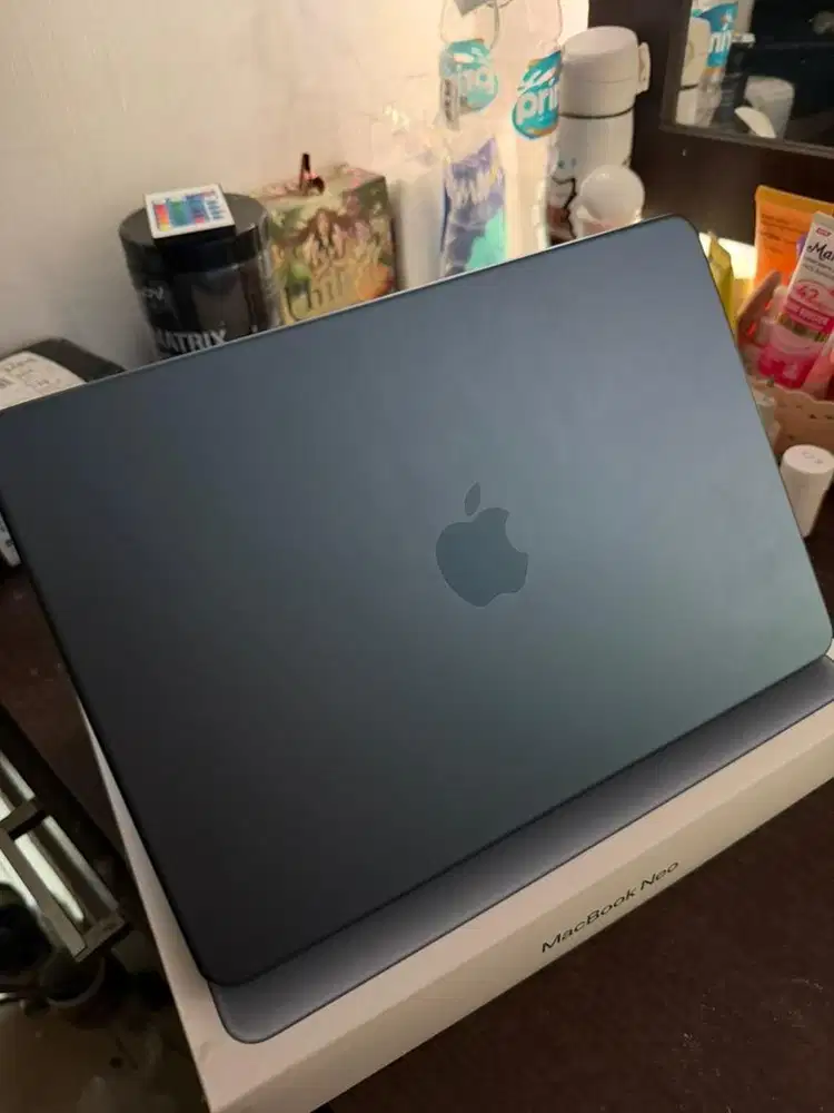 MACBOOK NEO BLUE 8/256