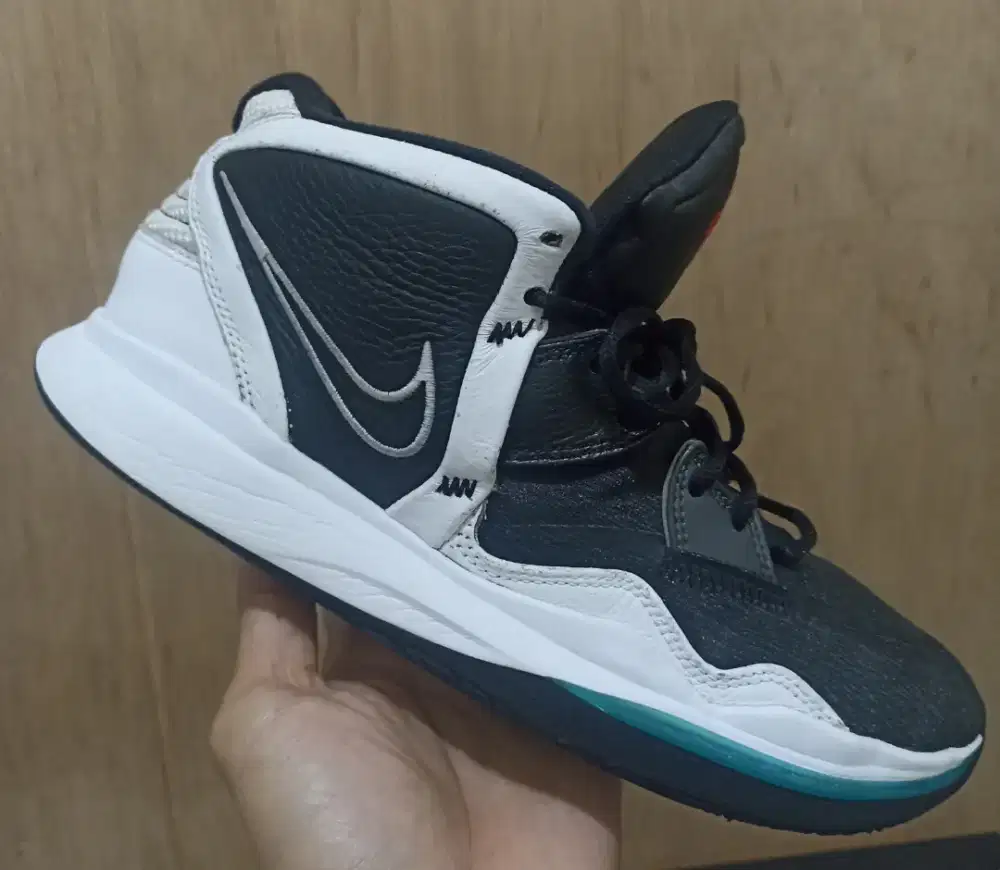 SEPATU NIKE KYRIE INFINITY EP SIZE 43