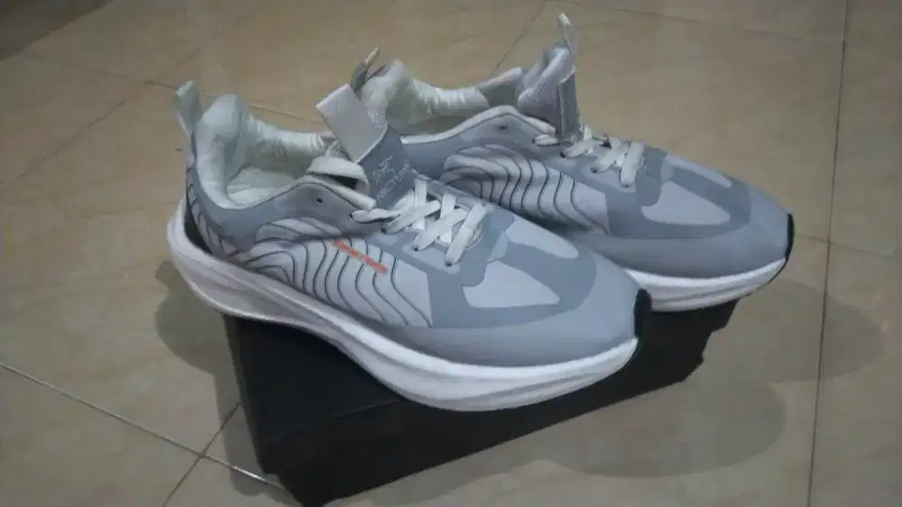 Sepatu baru,,premium impor,,barang josjis,,berbagai branda dan size