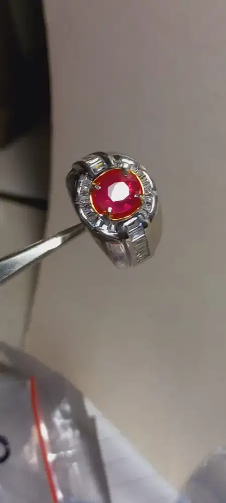 RED Rubby Burma NH 1,98ct silver ring