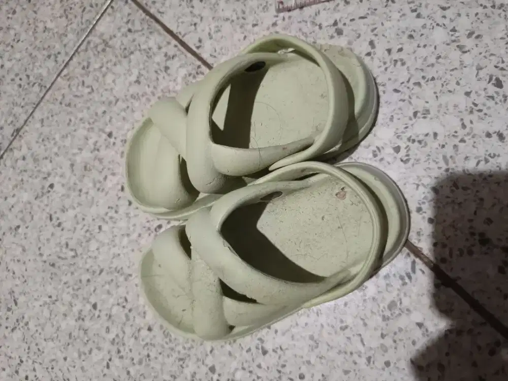 Sendal anak harga 3 psang