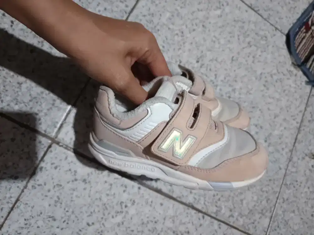 Sepatu anak cewe imfort
