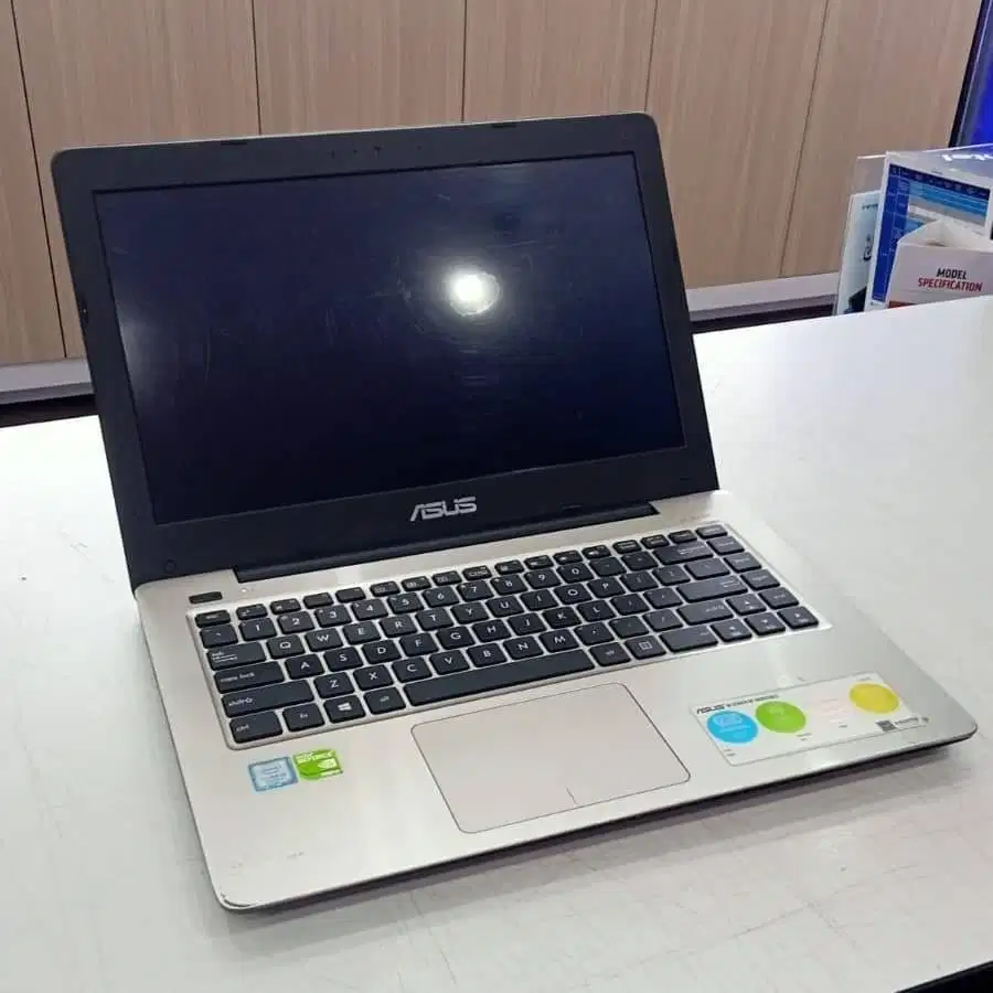 ASUS A456UR CORE i5 12GB 1TB NVIDIA