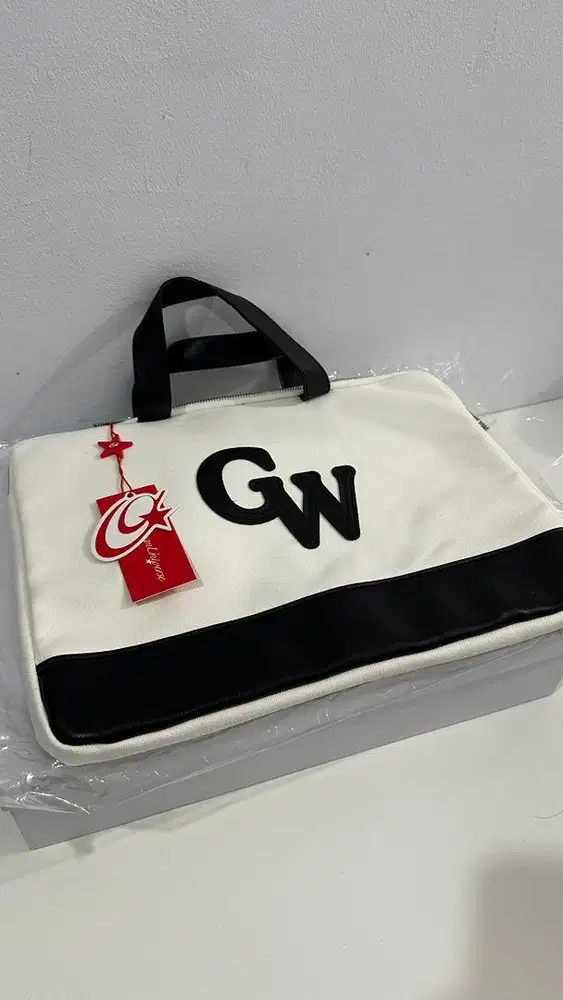 Tas Laptop Merk GentleWoman