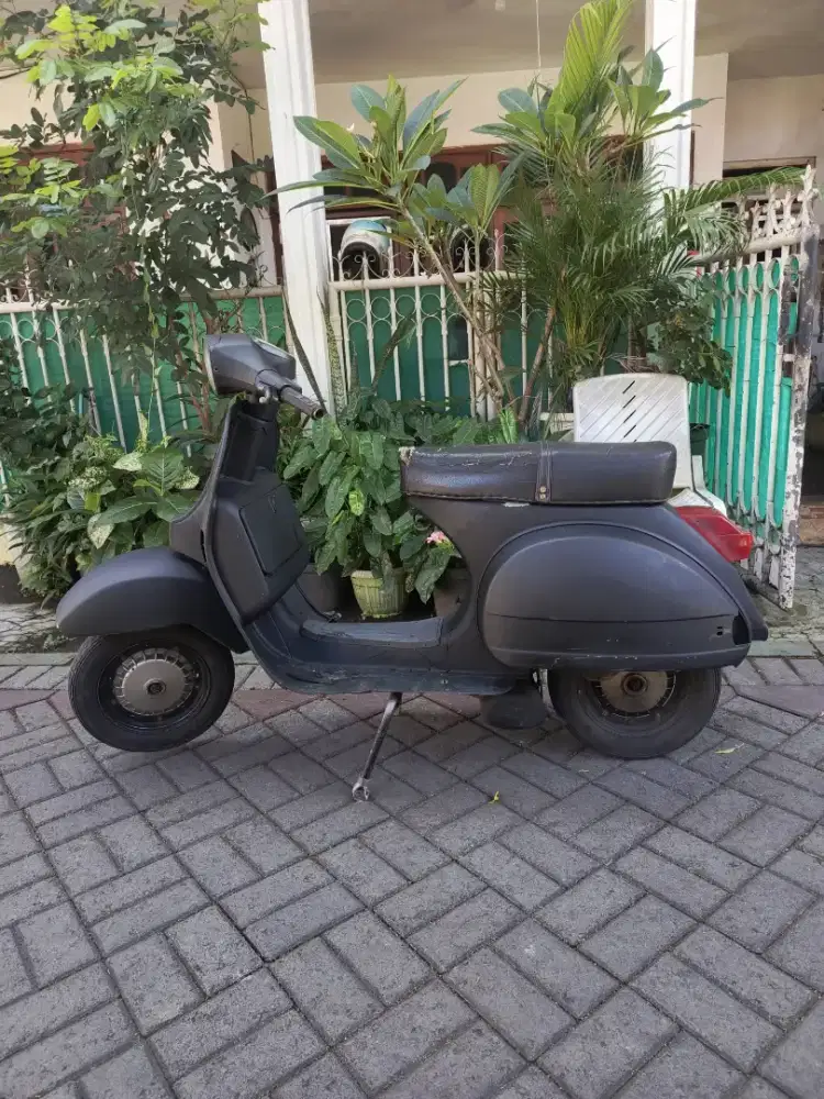 Vespa PX thn 1983