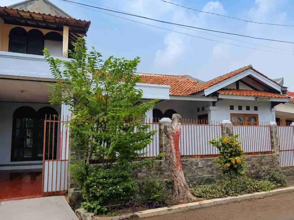 Rumah strategis di komplek Pertamina Ciputat timur
