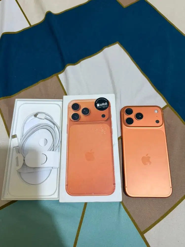 Iphone 17 promax 256 cosmic orange IBOX like new garansi