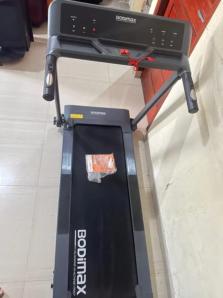 Treadmill Bodimax Running Machine Pro