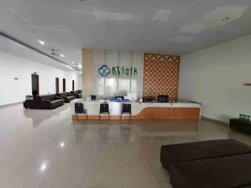 klinik rawat jalan dijual murah tepi jalan raya Gemolong