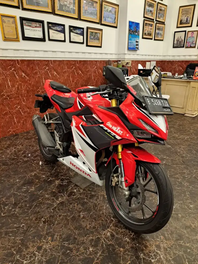 HUB CE KOM DP PROMO CBR 150 2021 MOTOR HALUS MESIN MULUS KM RENDAH