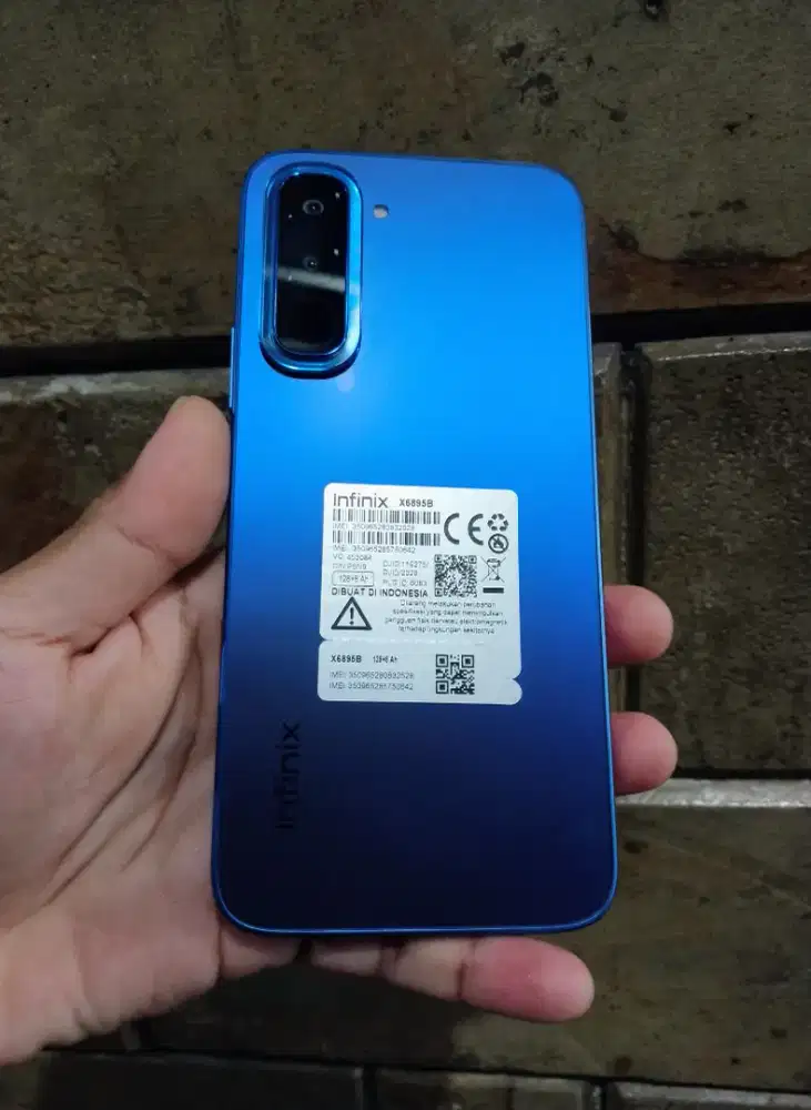 Infinix hot 70 ram 8/128 Normal original jual cepat