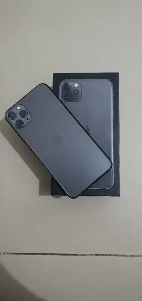 iphone 11 pro max 64GB ibox
