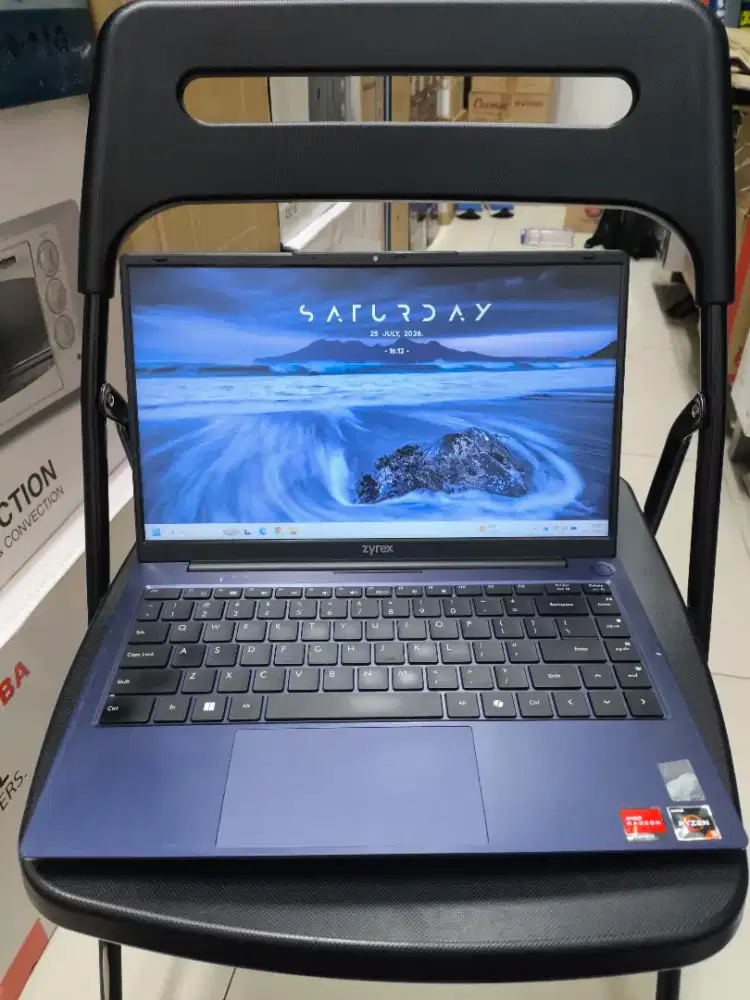LAPTOP MURAH Ryzen 5 3500U RAM 16 GB Zyrex D tech