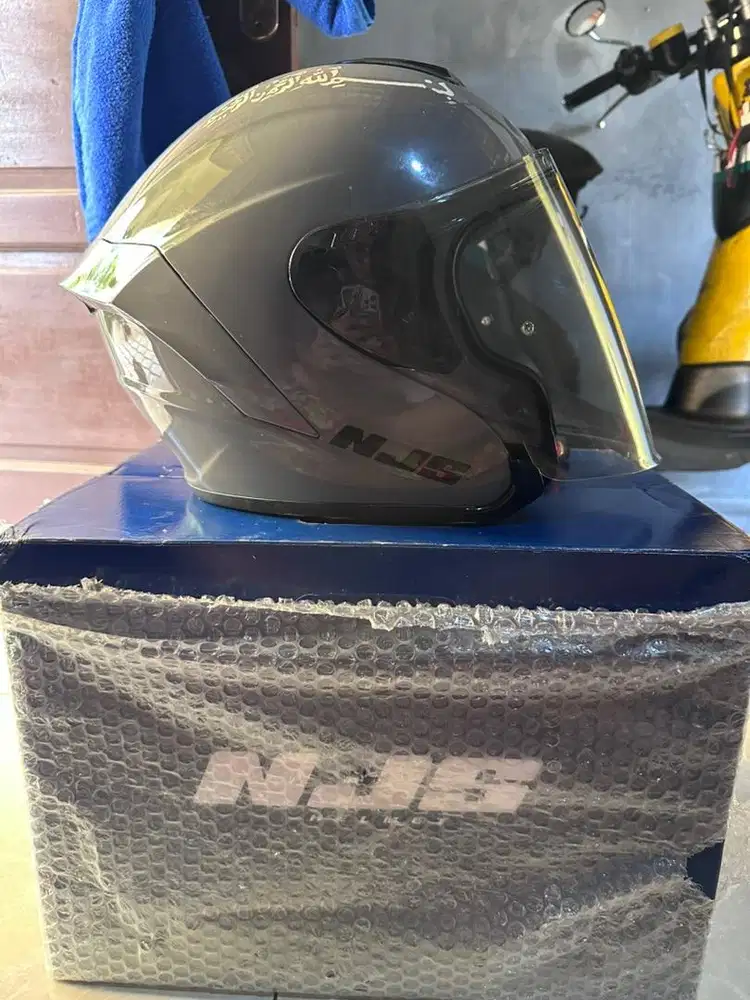 Helm NJS KAIROZ