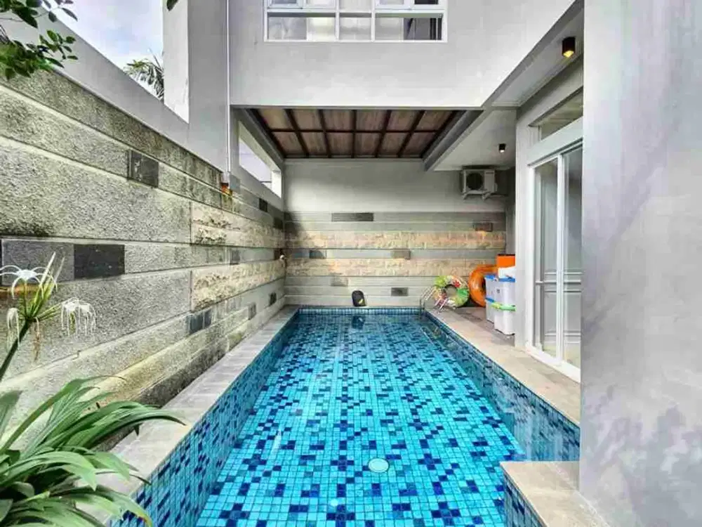 Kemang Modern Classic House Dalam Townhouse Semi Furnished