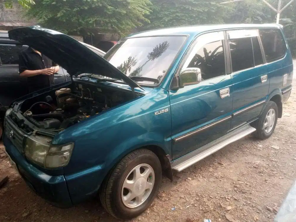 Toyota Kijang 1998 Bensin