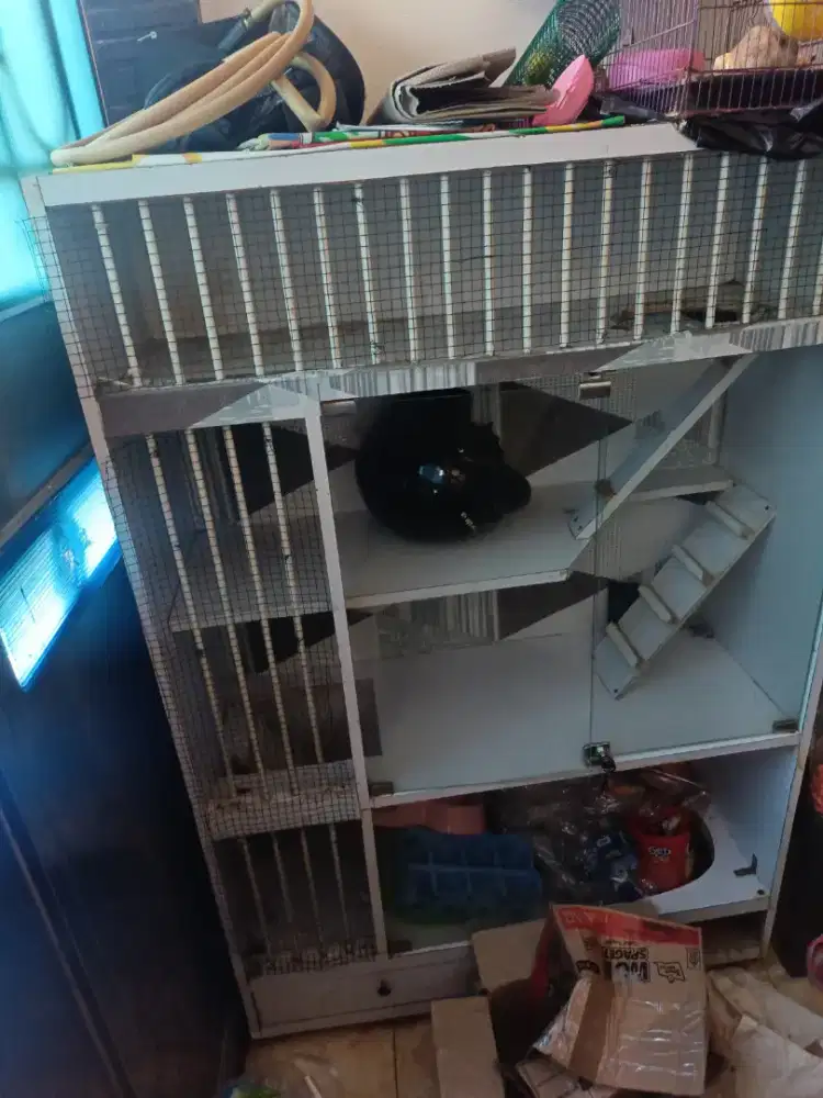 kandang kucing 4 tingkat