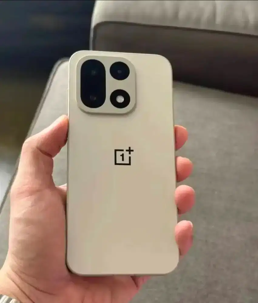 OnePlus 15 256GB 12GB GLOBAL Fullest Like New