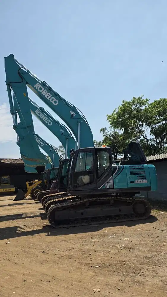 Excavator kobelco sk 200-10 thn 2024
