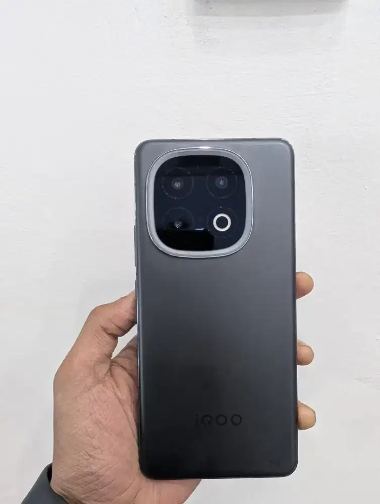 Iqoo 13 12/256 GB Fullset