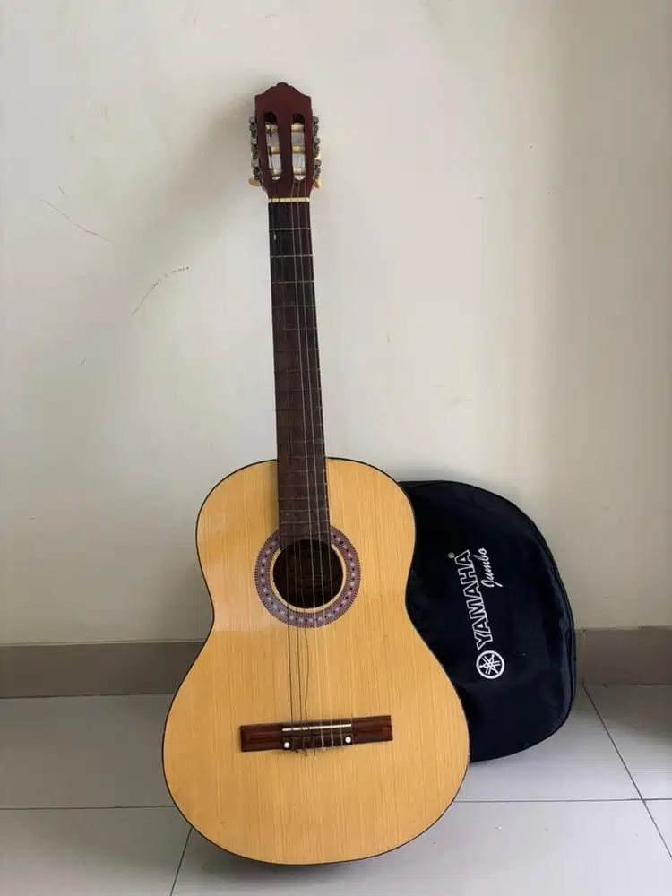 Guitar Accoustic