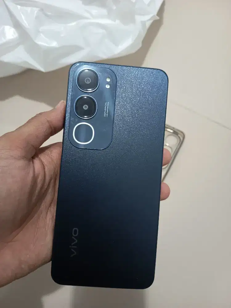 vivo y19s 4/64 bukan y19