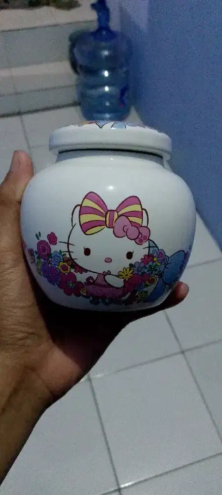 Gucci motif hello Kitty