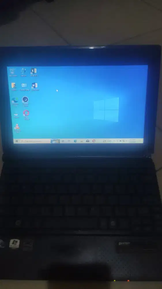 Netbook Toshiba NB500