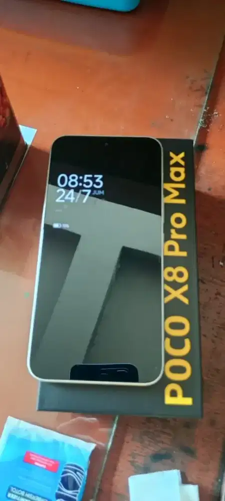 Poco x8 promax 12/512 fullset mulus no minus sampe nota ada